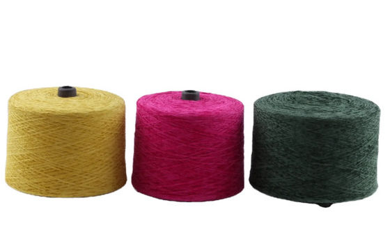 Kleurrijke polyester fancy garen chenille garen voor het breien antibacteriële anti pilling