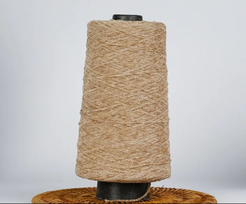 Kleurrijke knutseldraad van baby Bernat strip polyester fuzzy fluweel chenille garen